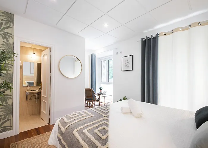 Marisol - Self Check-in - Adults Only サン・セバスティアン