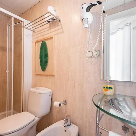 Marisol - Self Check-in - Adults Only 2* San Sebastian